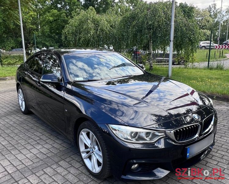 2016' BMW 4 Series 420D photo #2