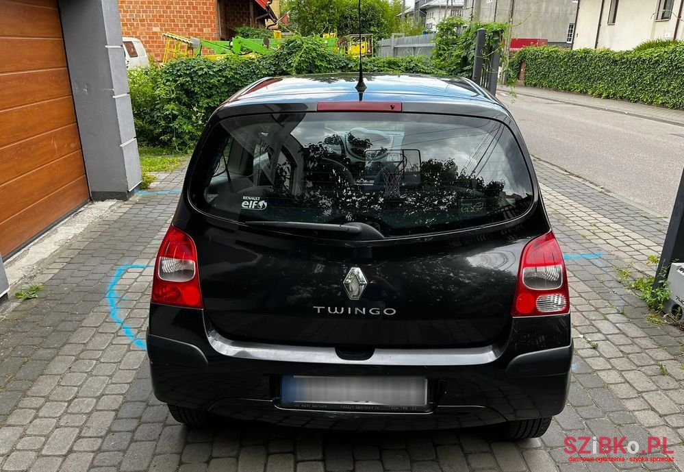 2008' Renault Twingo photo #6