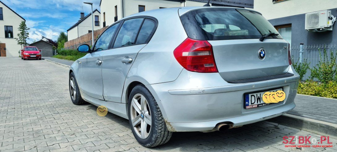 2007' BMW 1 Series 1161 photo #1