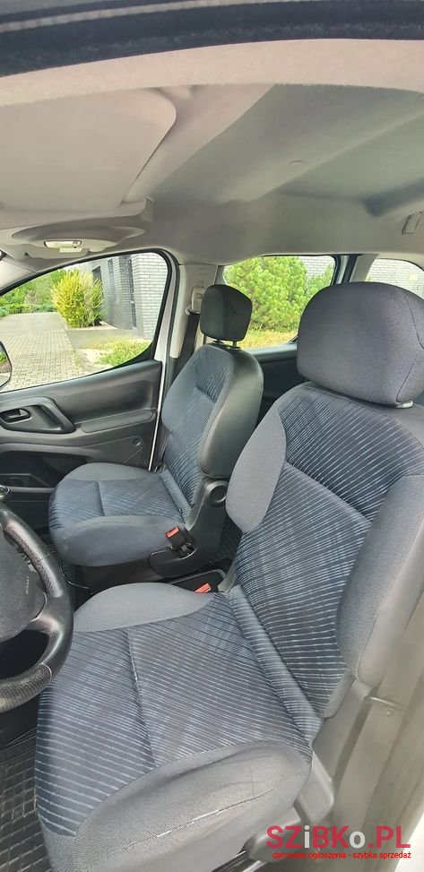 2009' Peugeot Partner photo #3