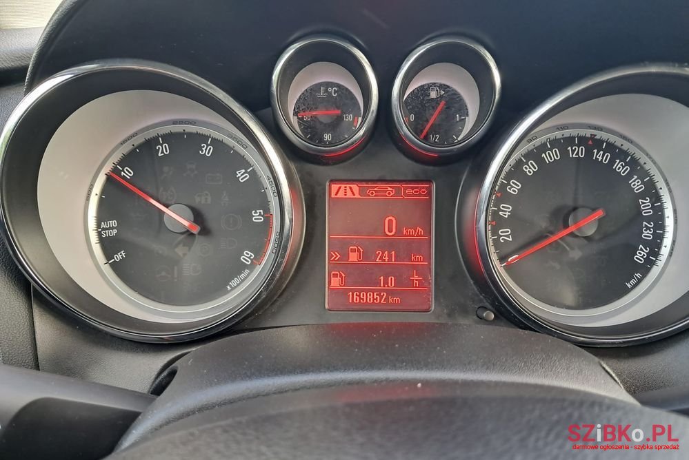 2016' Opel Astra photo #6