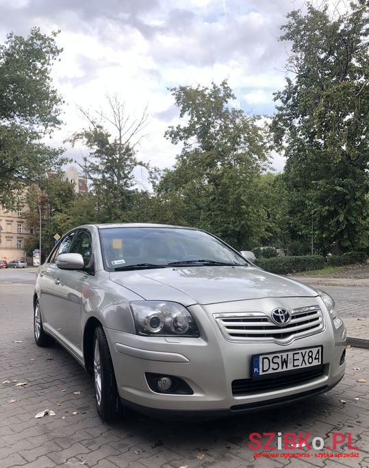 2008' Toyota Avensis photo #1