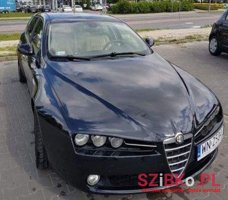 2006' Alfa Romeo 159 photo #2
