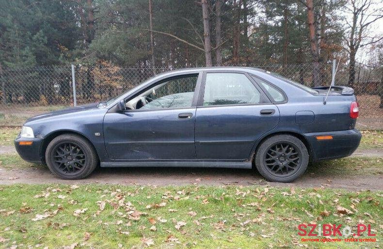 2001' Volvo S40 photo #1