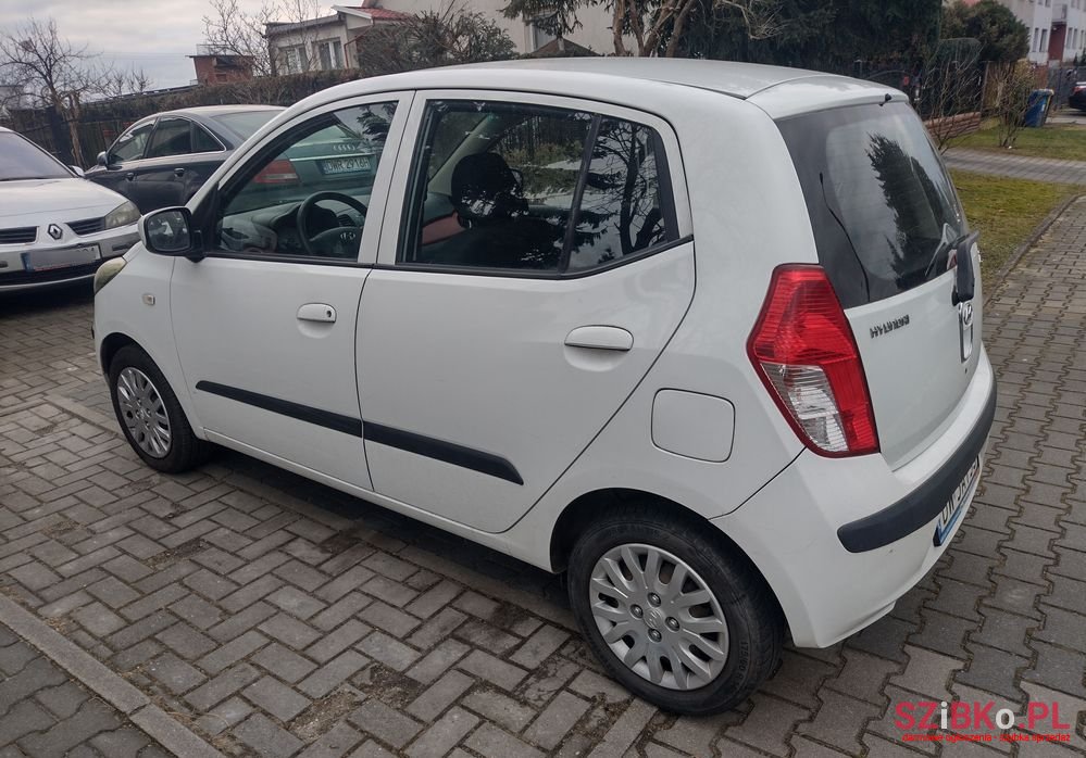 2008' Hyundai i10 photo #6