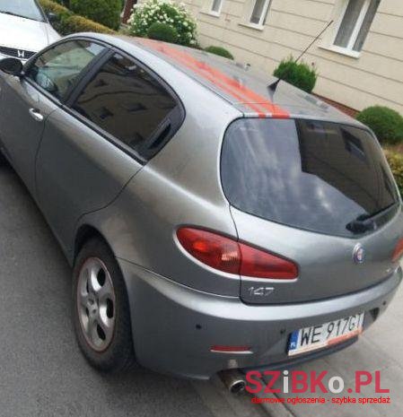 2006' Alfa Romeo 147 photo #2