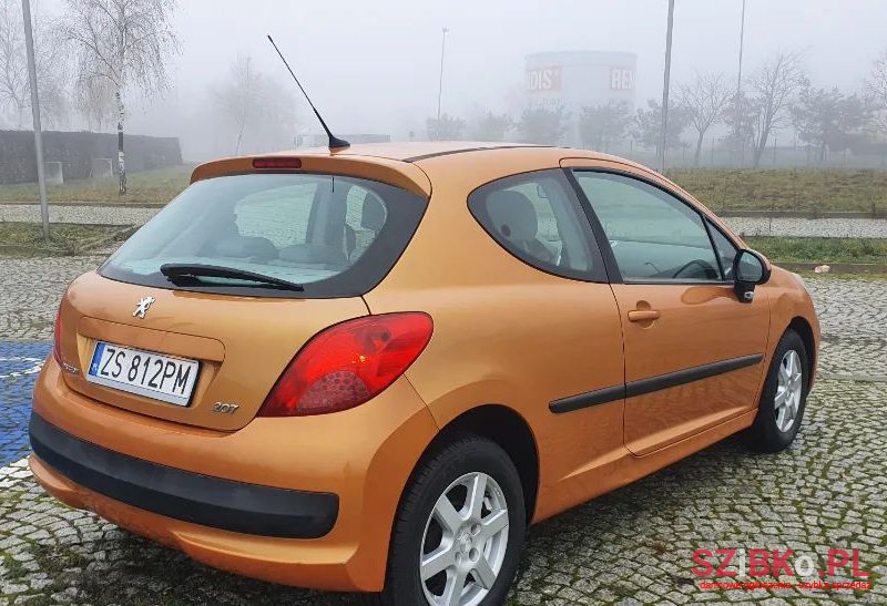 2006' Peugeot 207 photo #6