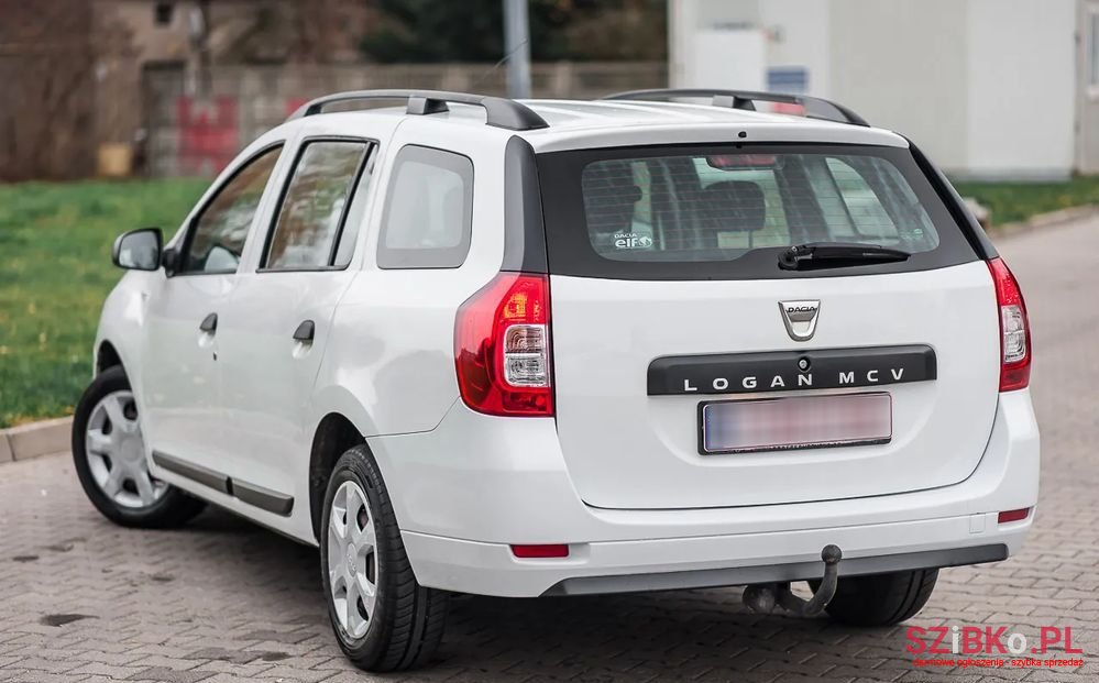 2014' Dacia Logan photo #4