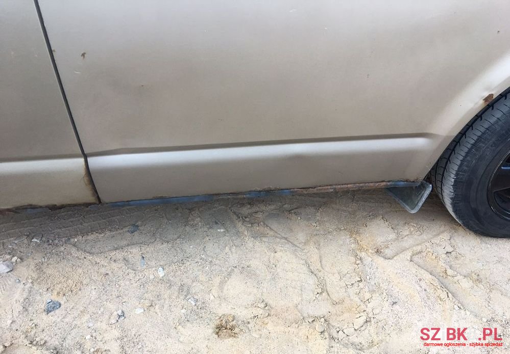 2004' Volkswagen Transporter photo #5