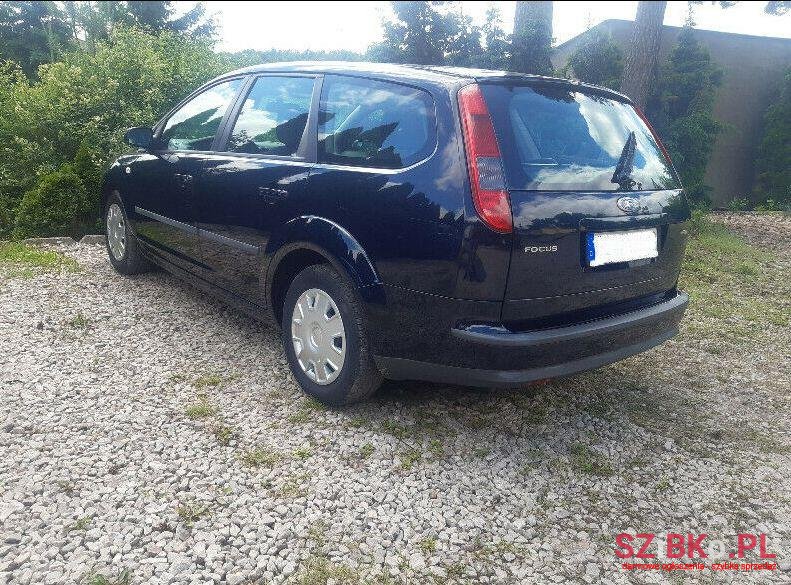 2006' Ford Focus photo #1