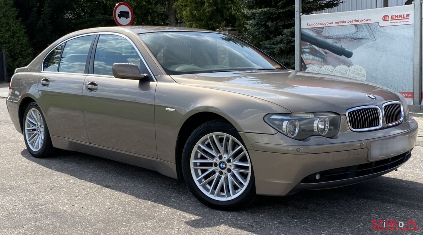 2004' BMW 7 Series photo #5