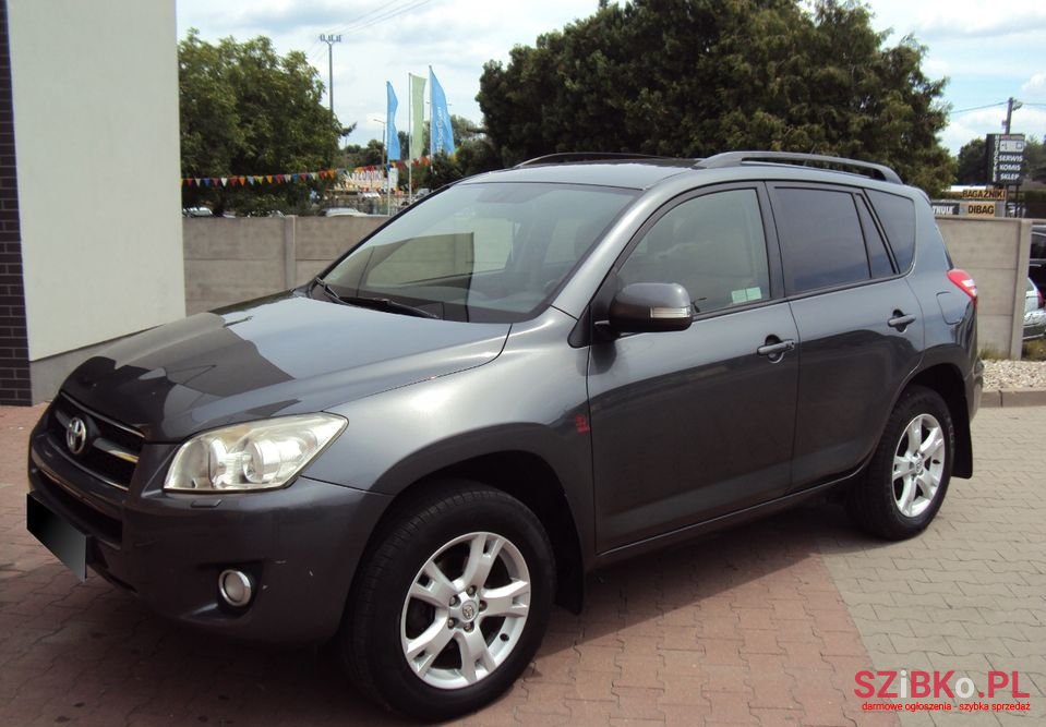 2009' Toyota RAV4 photo #2