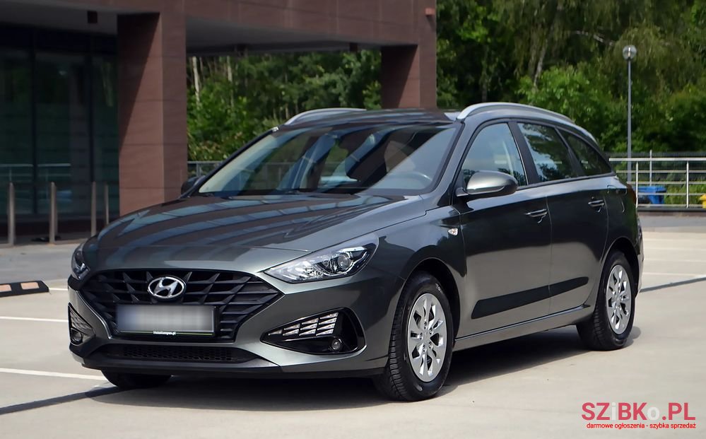 2022' Hyundai i30 1.5 Dpi Modern photo #1