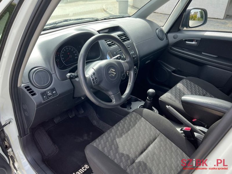 2008' Suzuki SX4 photo #6