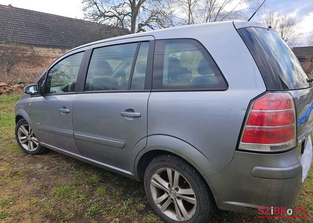 2006' Opel Zafira 1.6 Cosmo photo #3