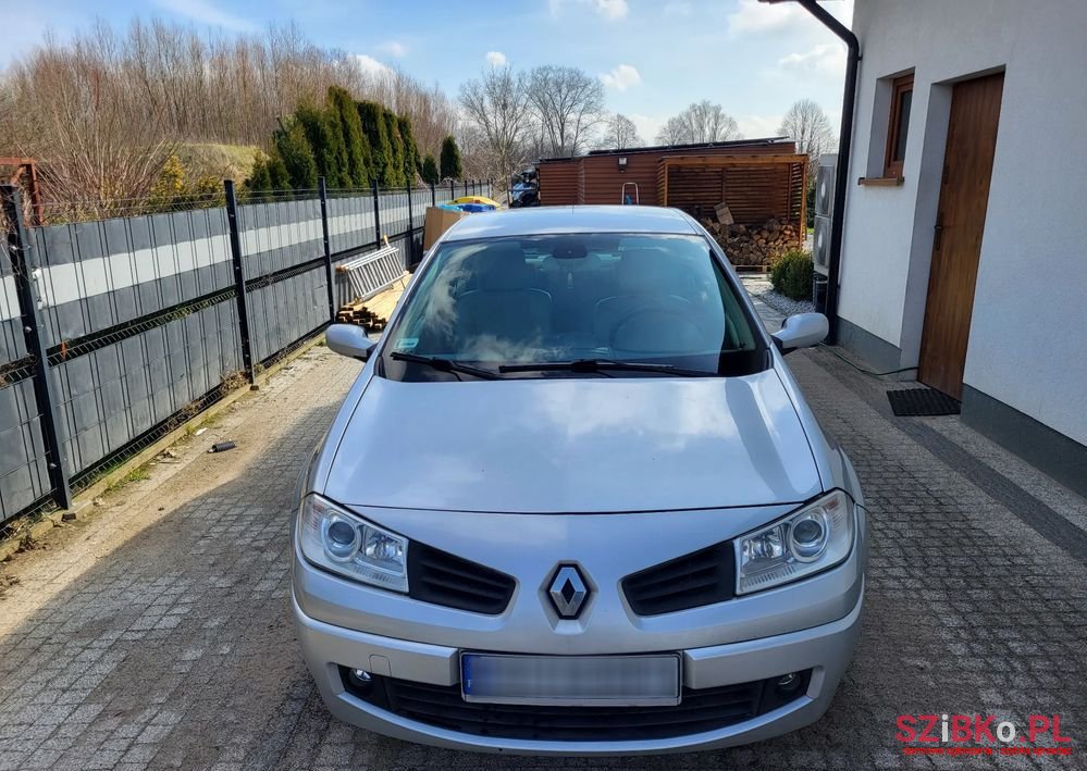 2006' Renault Megane photo #4