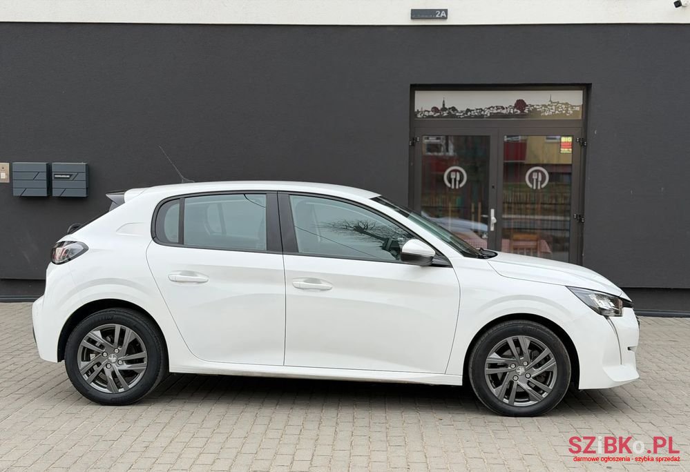 2021' Peugeot 208 photo #5