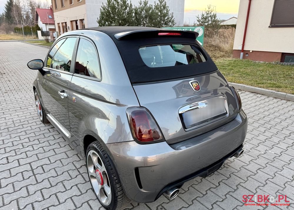 2011' Fiat 500 Abarth photo #3