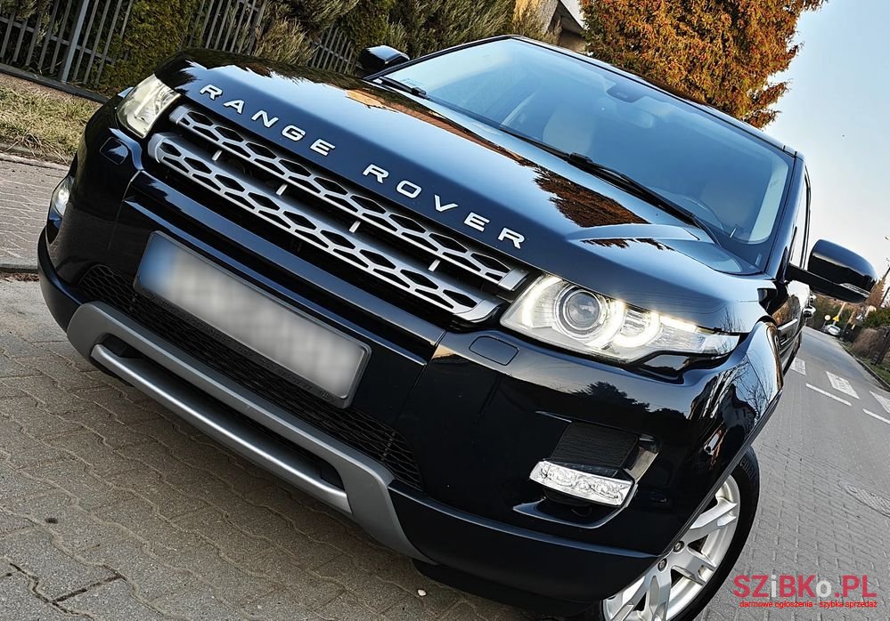 2011' Land Rover Range Rover Evoque photo #1