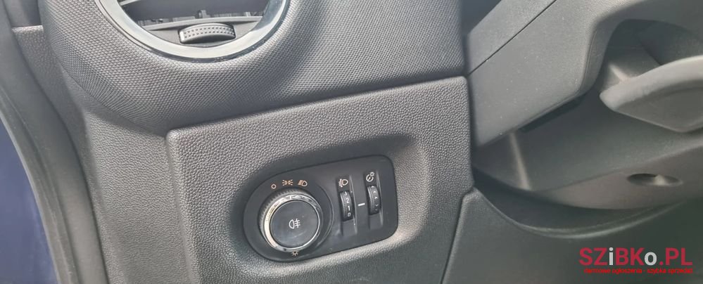 2012' Opel Corsa photo #5