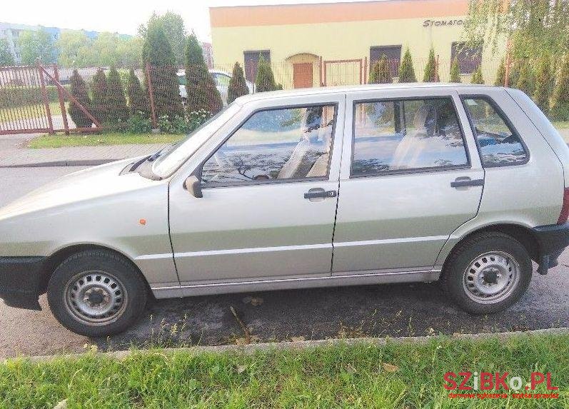 2002' Fiat Uno photo #2
