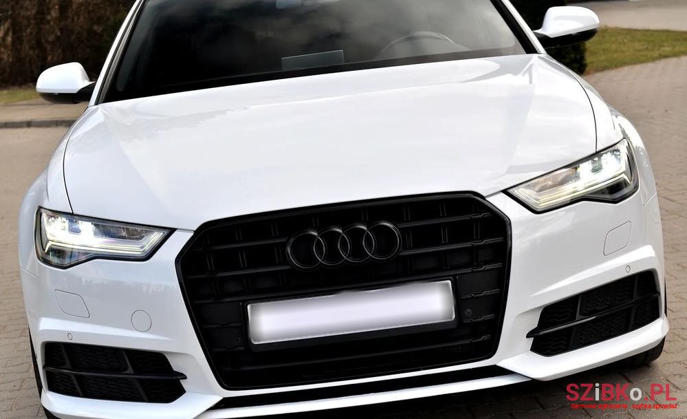 2018' Audi A6 Avant photo #5