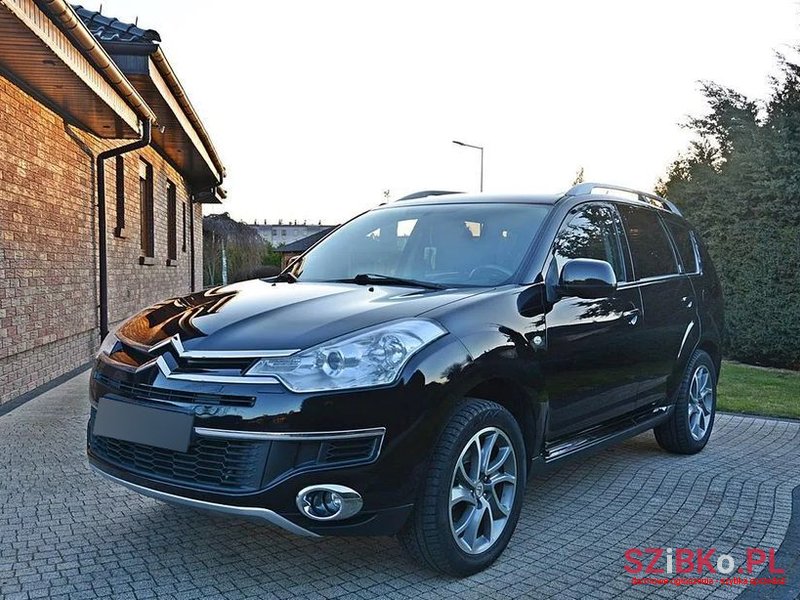 2009' Citroen C-Crosser 2.2 Hdi Exclusive photo #1