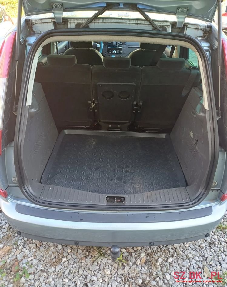 2004' Ford Focus C-MAX photo #4