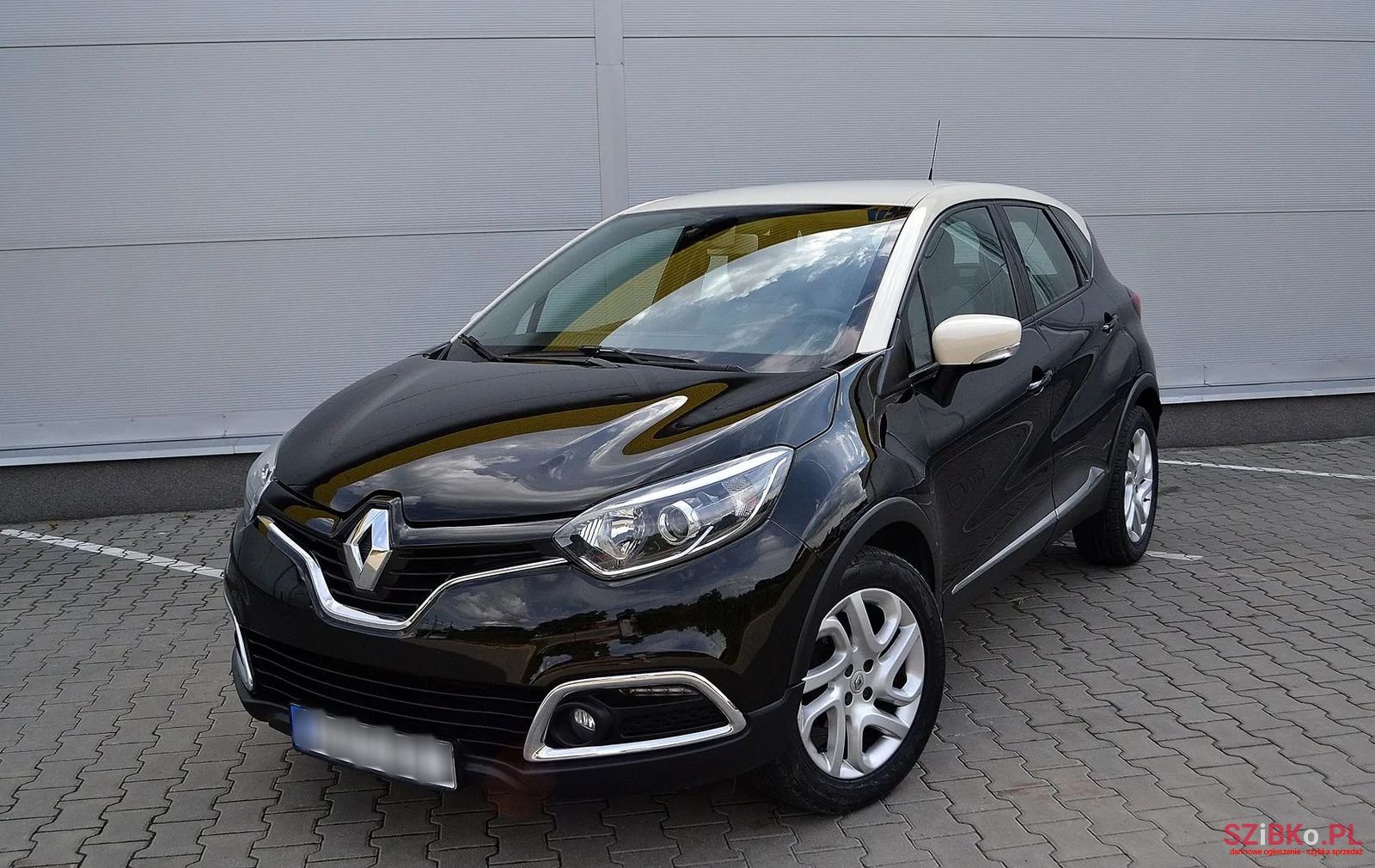 2015' Renault Captur photo #1
