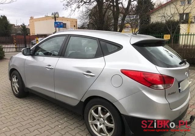 2011' Hyundai ix35 photo #1