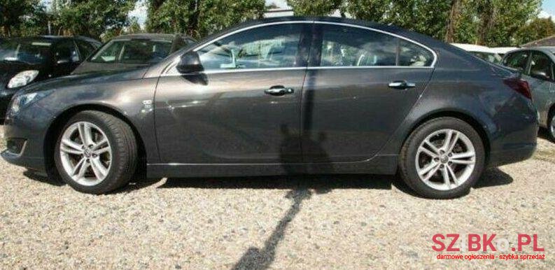 2015' Opel Insignia photo #1