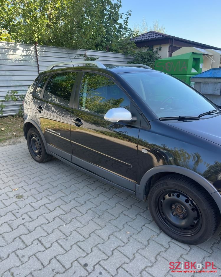 2008' Volkswagen Polo Cross 1.2 12V photo #2