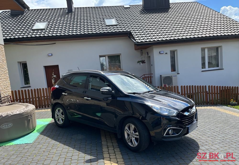 2011' Hyundai ix35 photo #3