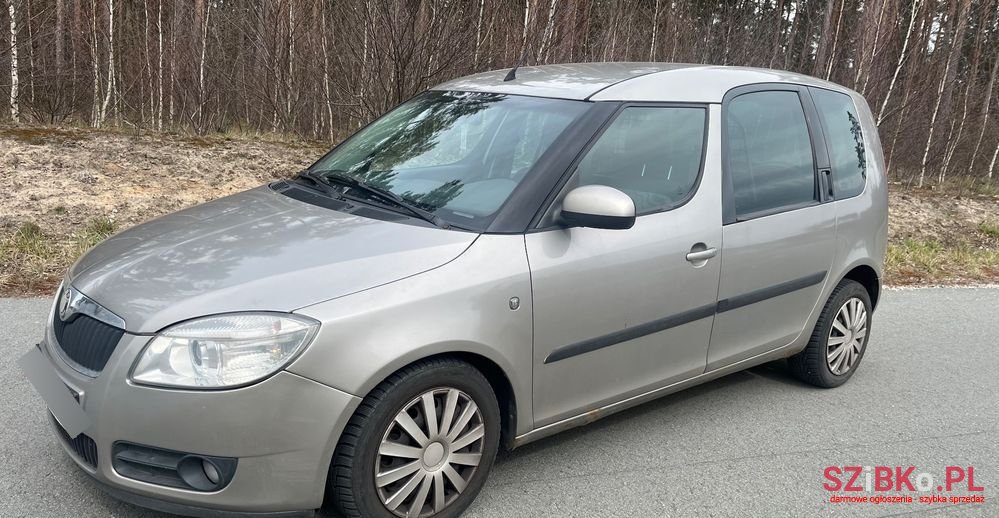 2009' Skoda Roomster 1.9 Tdi photo #1