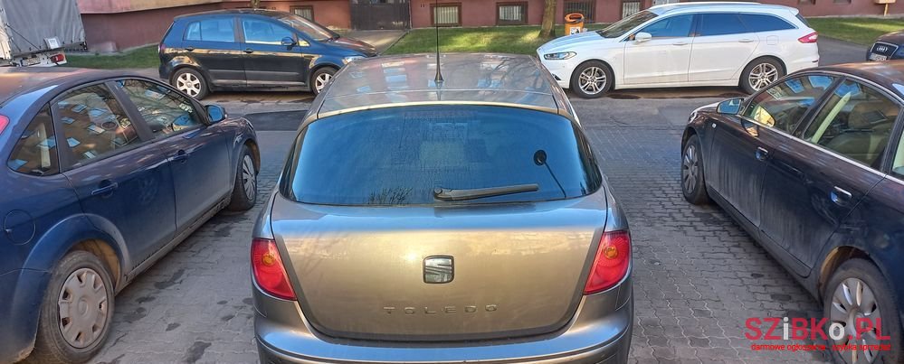 2004' SEAT Toledo photo #4