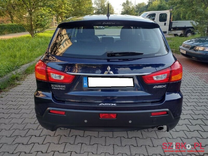 2010' Mitsubishi ASX photo #6