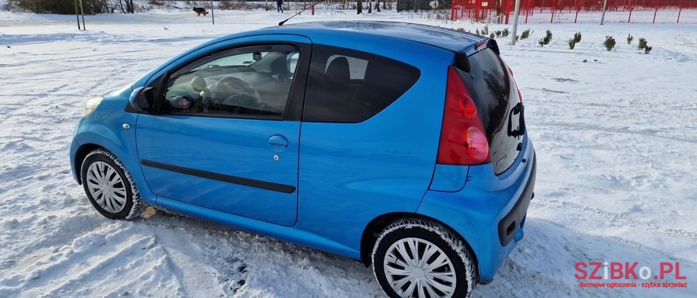 2008' Peugeot 107 photo #2