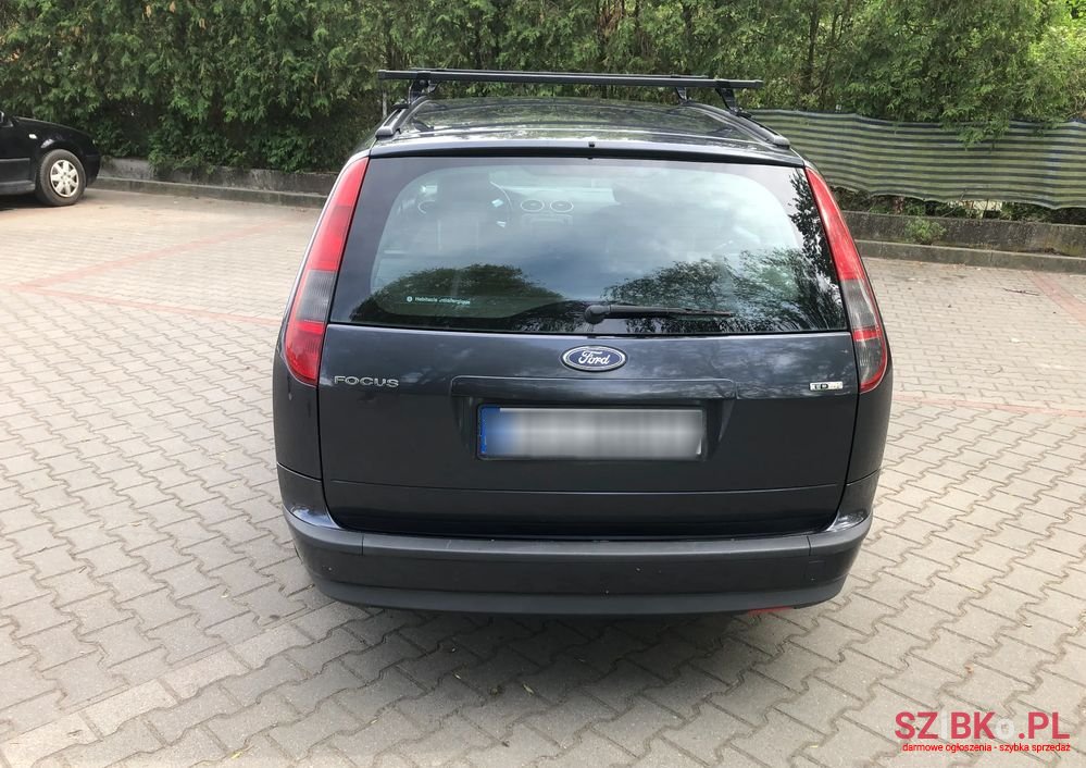 2007' Ford Focus 1.8 Tdci Ghia photo #4