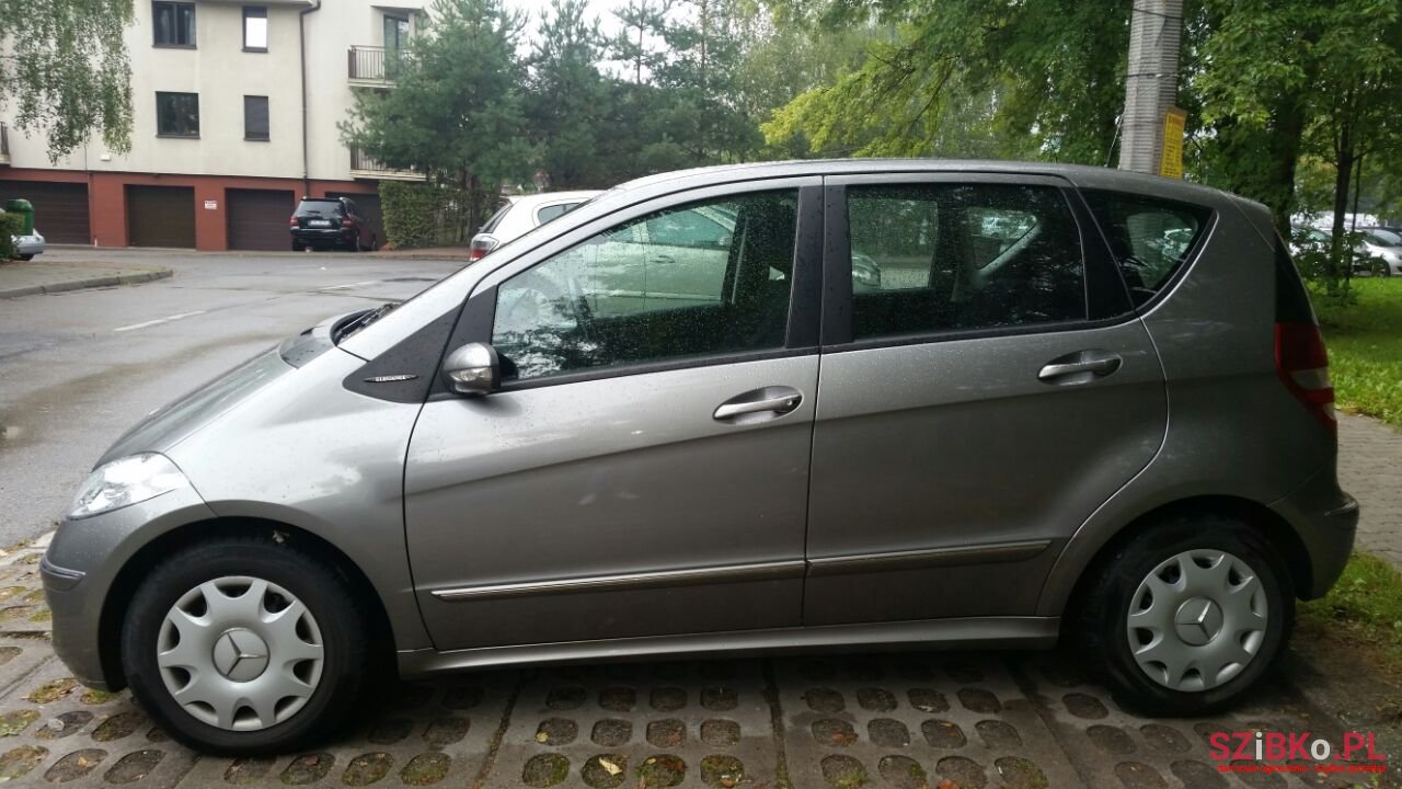 2007' Mercedes-Benz A 150 photo #2