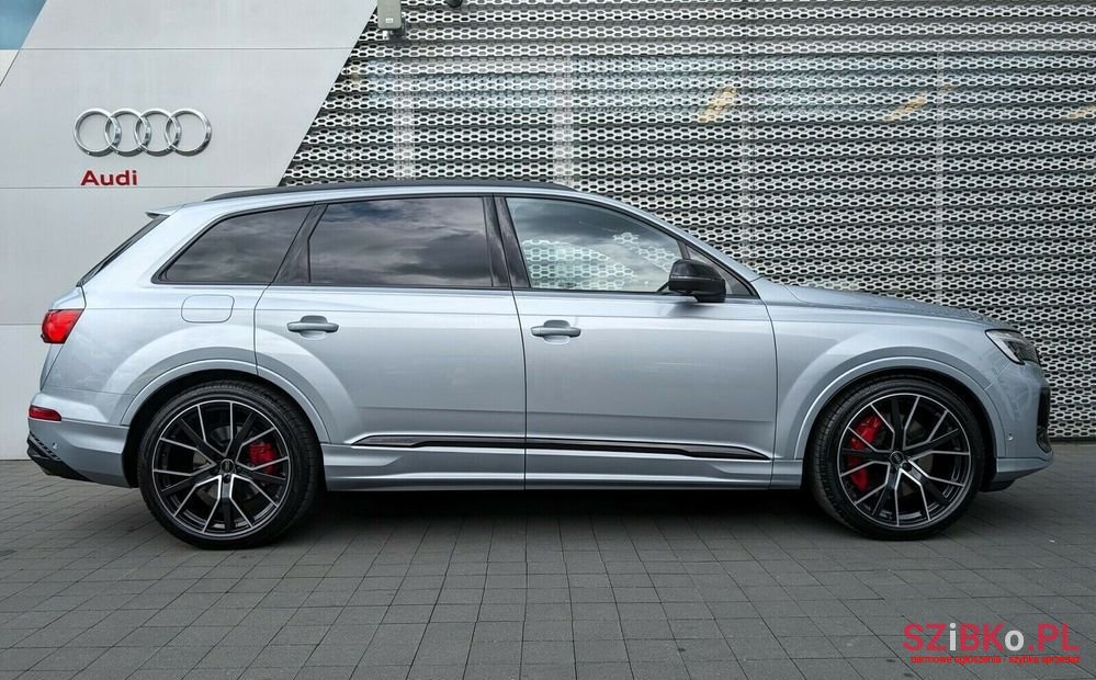 2024' Audi Q7 photo #4