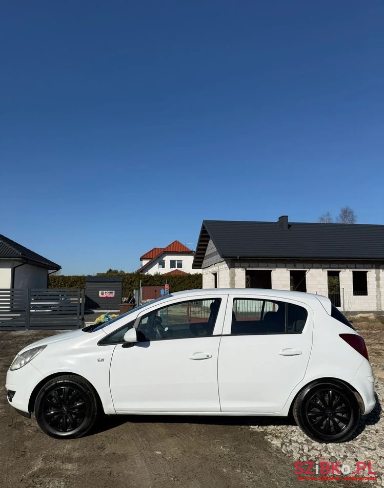 2008' Opel Corsa 1.3 Cdti Essentia photo #3