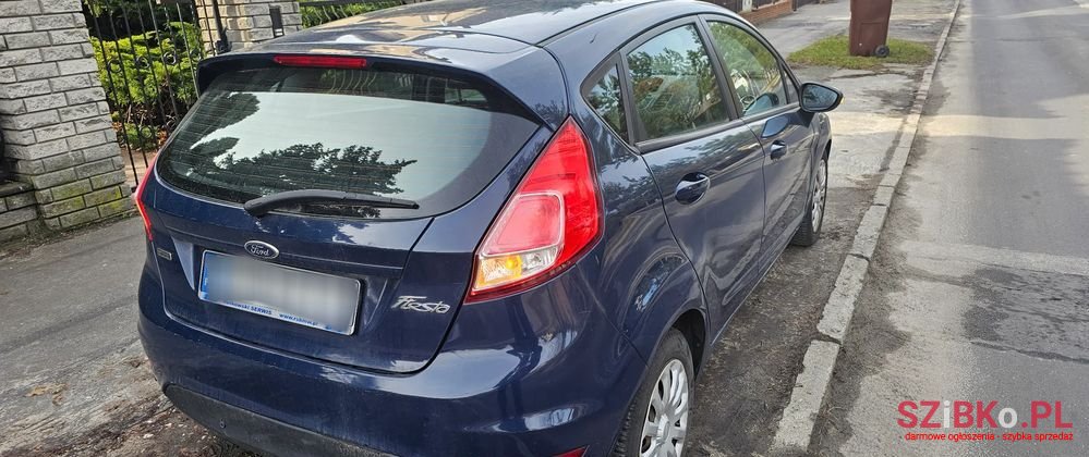 2013' Ford Fiesta photo #5