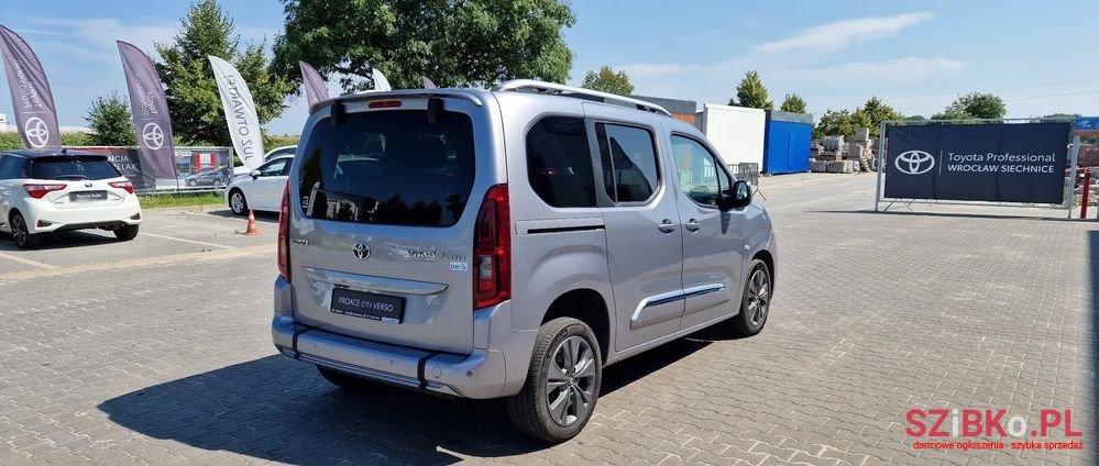 2021' Toyota ProAce City Verso photo #6