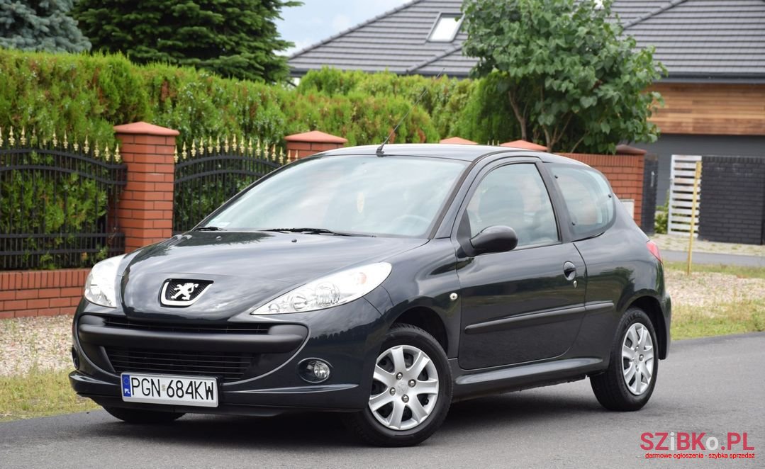 2009' Peugeot 206 photo #2