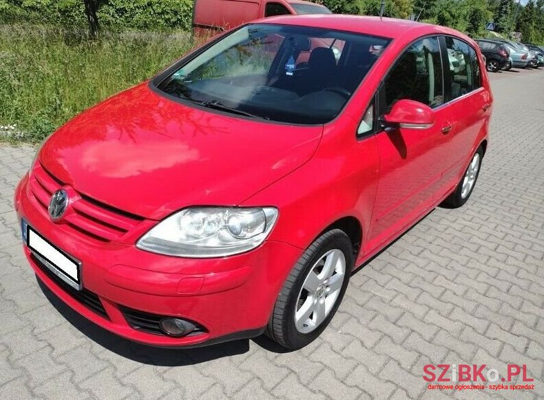 2007' Volkswagen Golf photo #1