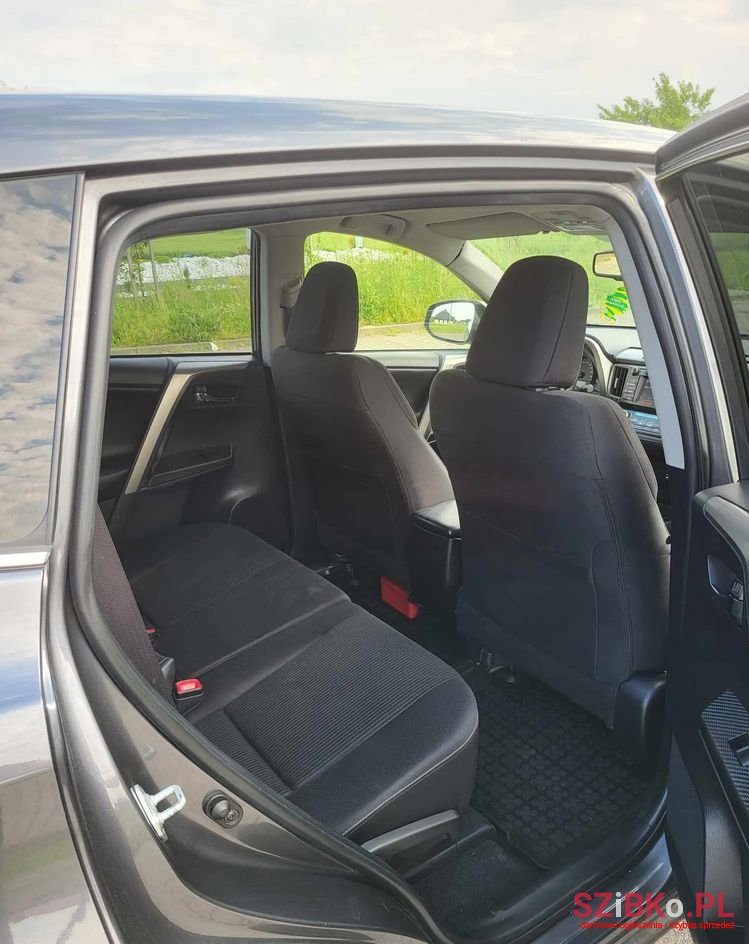 2013' Toyota RAV4 2.0 D-4D Active photo #4