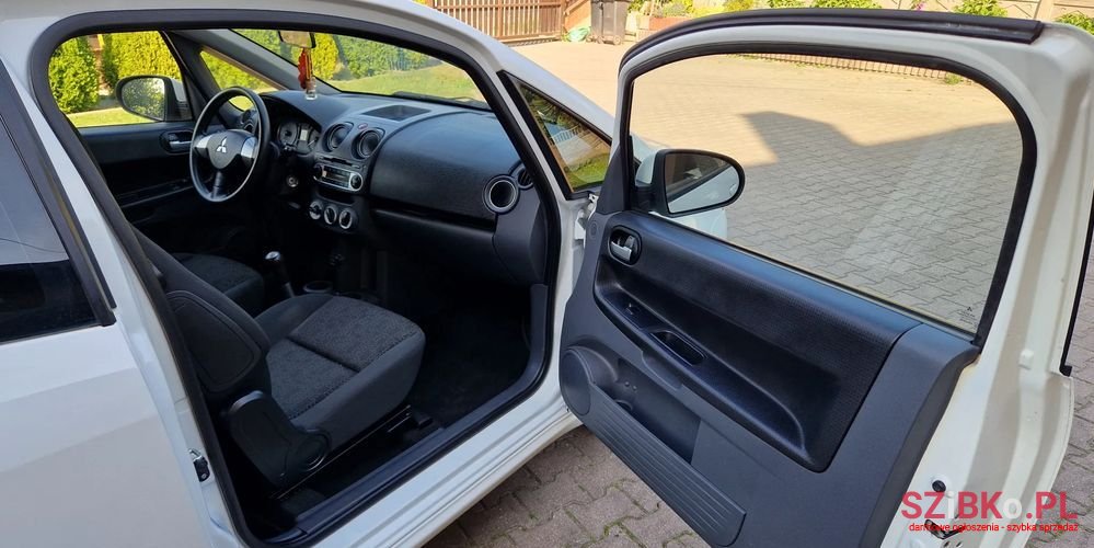 2012' Mitsubishi Colt 1.1 Cleartec Motion photo #6