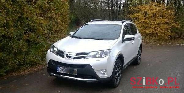 2014' Toyota Rav-4 photo #1