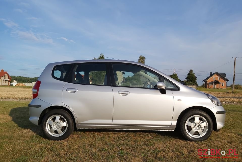 2005' Honda Jazz photo #4