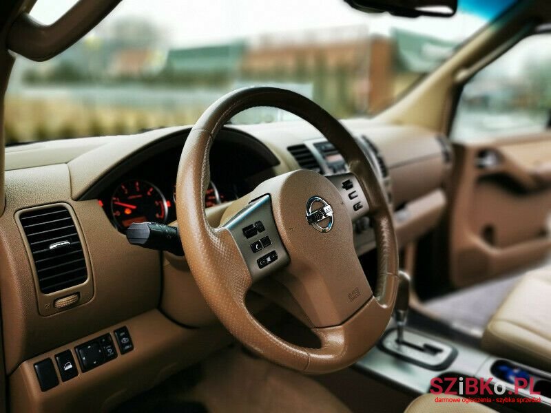 2008' Nissan Pathfinder photo #3